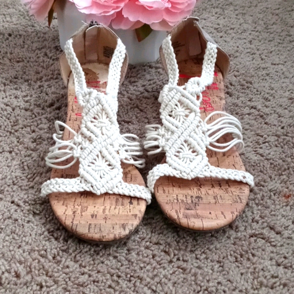 Sandals for women size 10